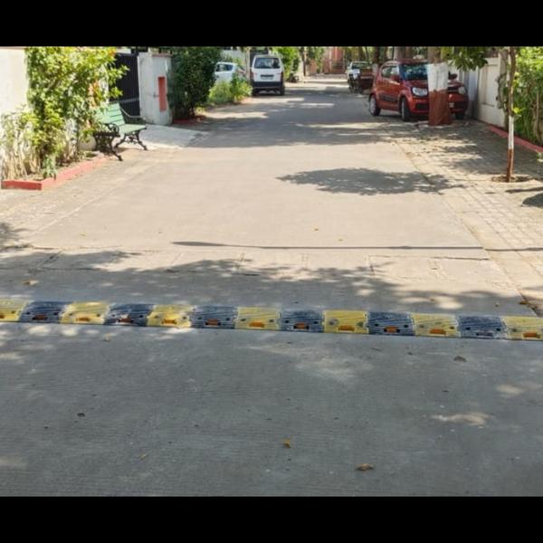 concrete speed breakers