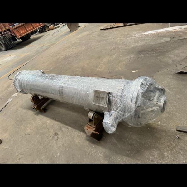 SS-316L PRIMARY CONDENSER, AREA :- 25 M2A shell a