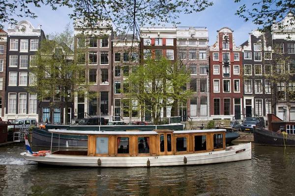 natural canal passing