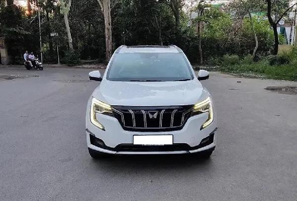 mahindra xuv700 ax7 luxury pac