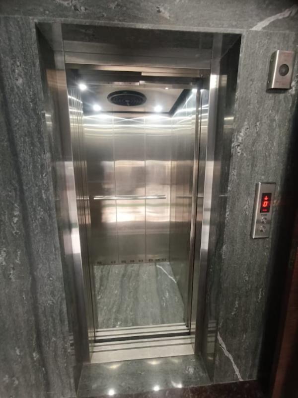 Stainless Steel Lift In Jaipur