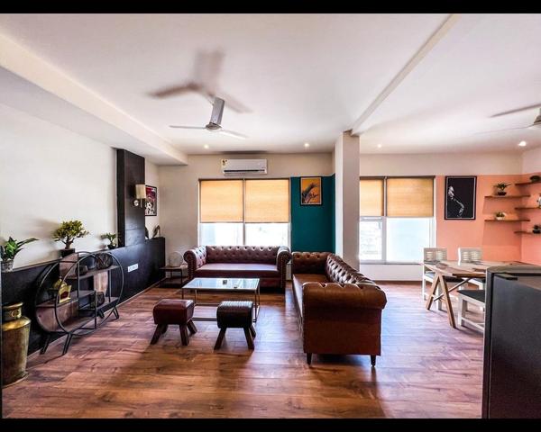 book direct with luxaurastays