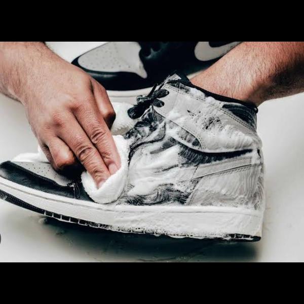 shoes dry cleaning service and