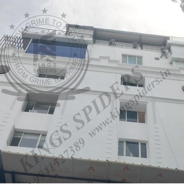 Facade cleaning work in Chenna