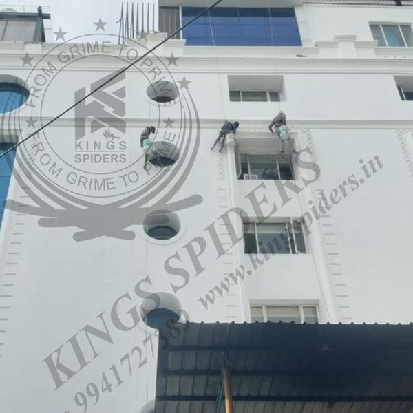 Window cleaning Service in Che