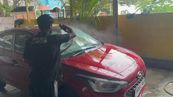 beejees carz auto wash porur