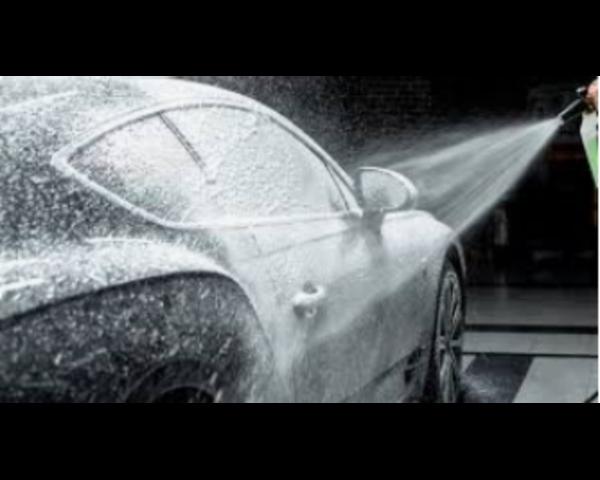 premium car washing service mu