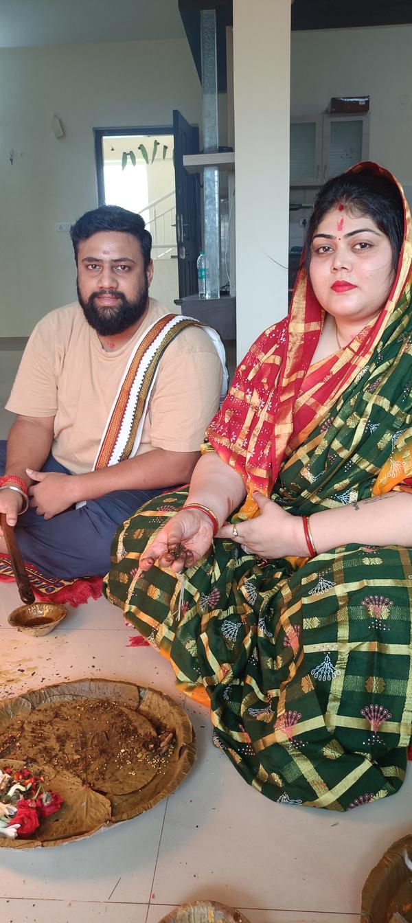 Pandit for Gruh Pravesh Puja i