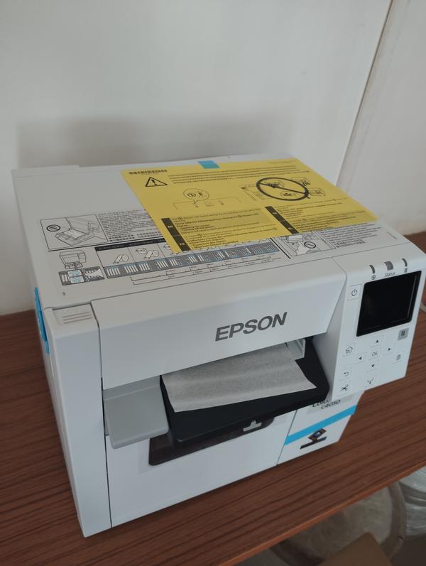 epson v850 pro photo scanner