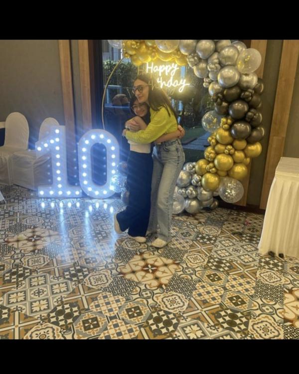 birthday balloon decoration se