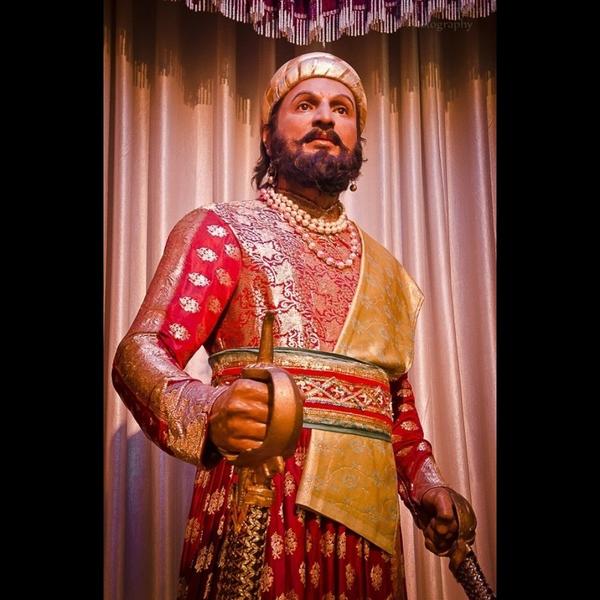 wax statues of celebrities uda