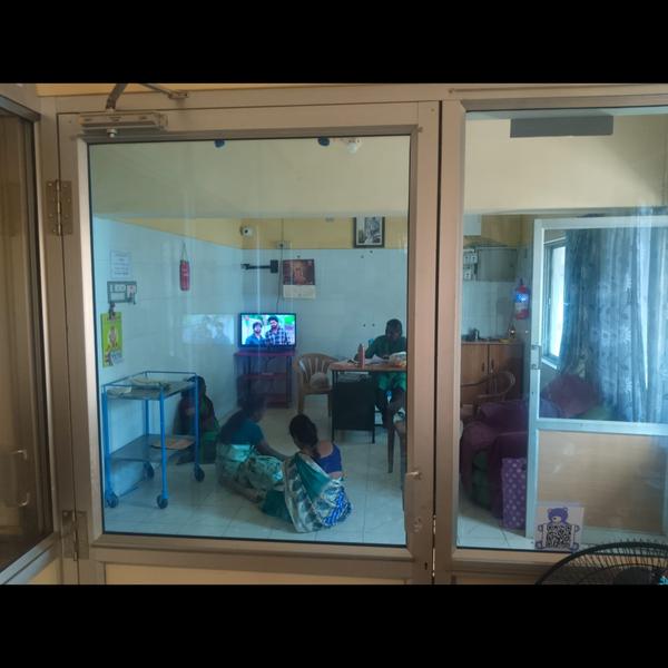 peaceful old age home