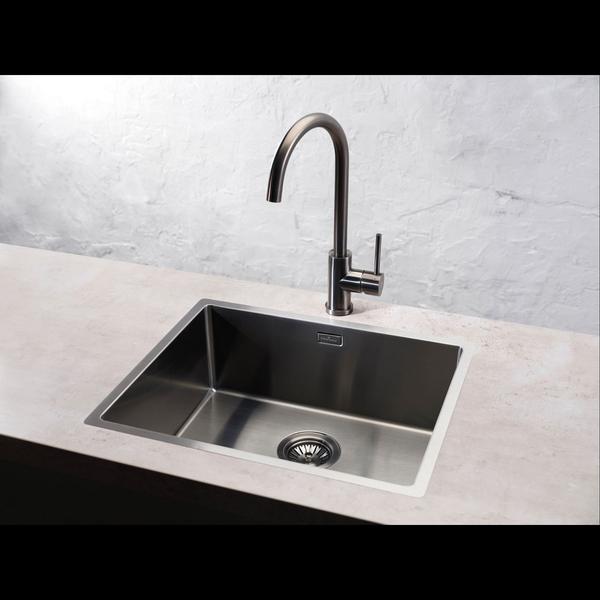 luxury granite sinks and fauce