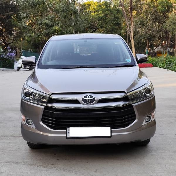 toyota innova crysta vx diesel