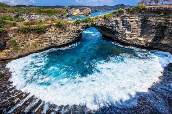 kelingking beach
