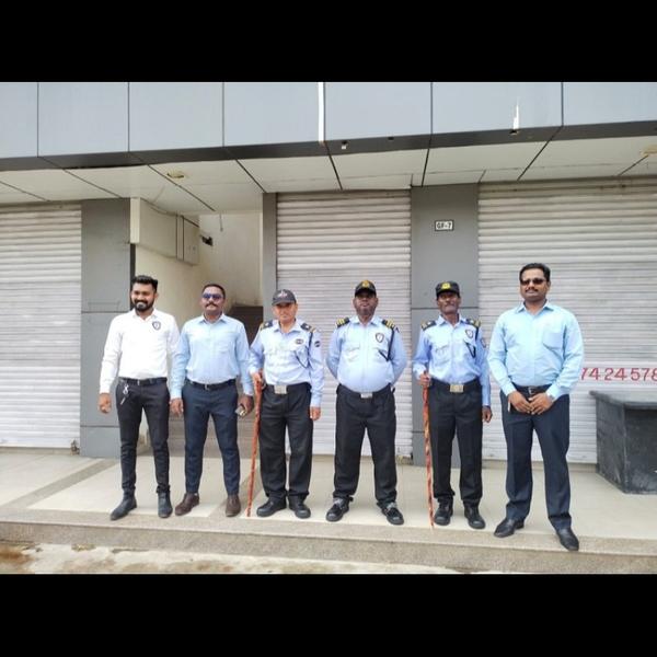 security guard company and mob