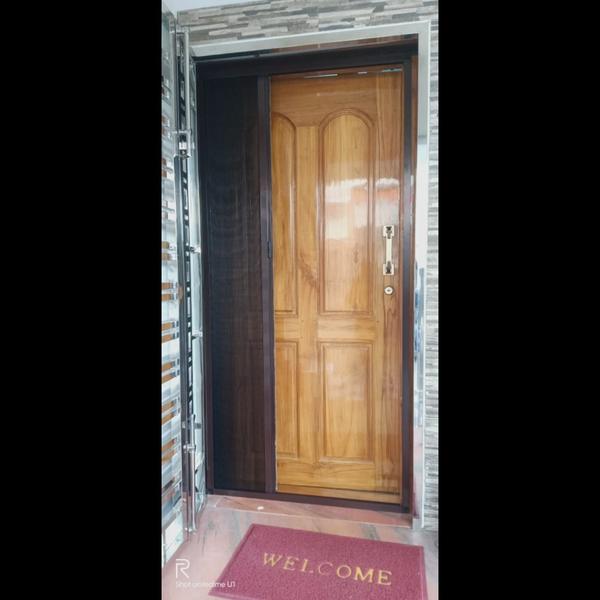 pleated door shop