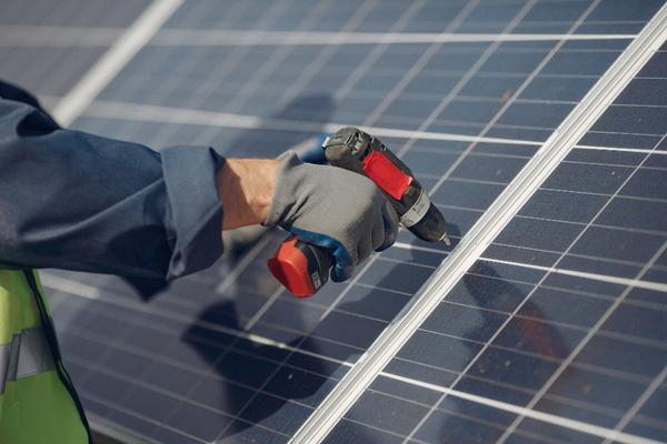 solar panel cleaning and diagn