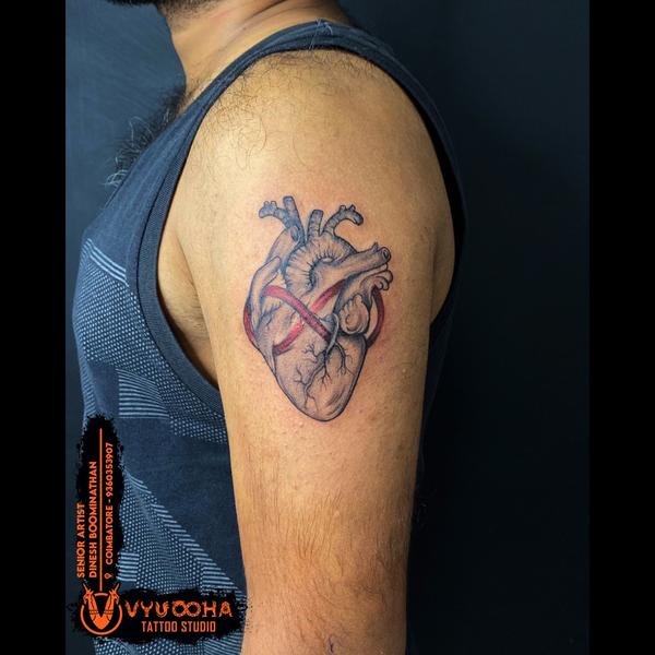 realistic black grey heart ink
