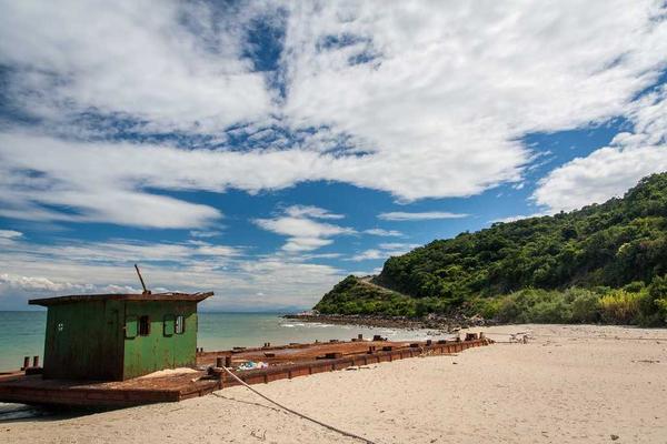 untouched marine biosphere