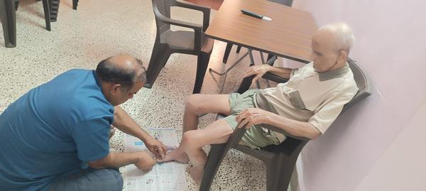 Apulki Elderly care in Thane W