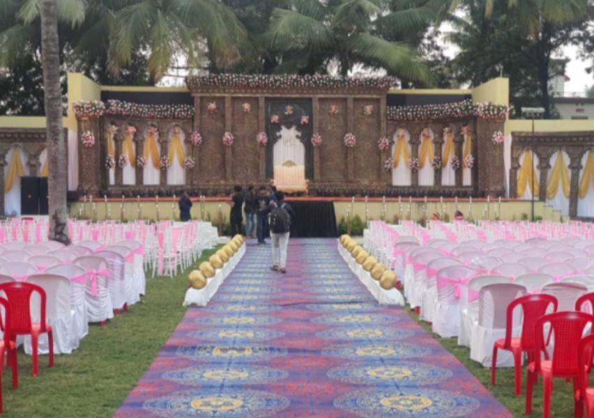 Weddings deserve a setting tha