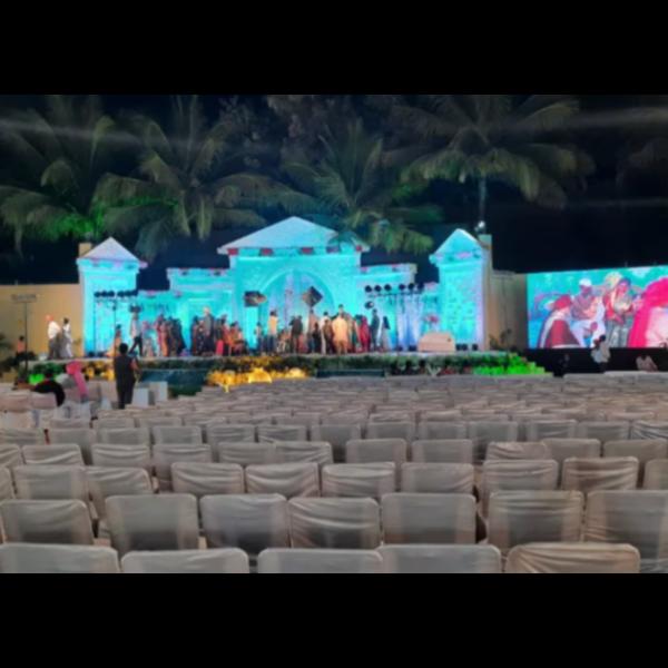 Outdoor weddings offer a sense