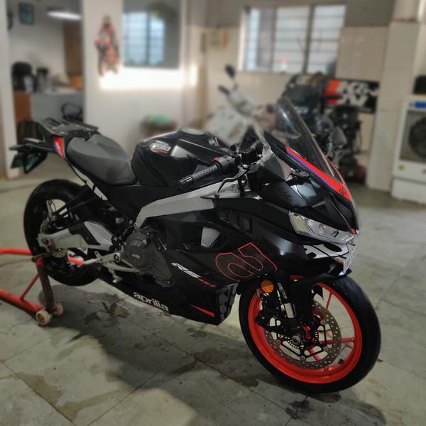 premium bike wash and chain lu