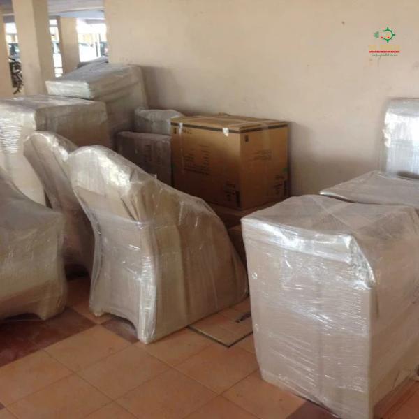 vehicle and luggage transport