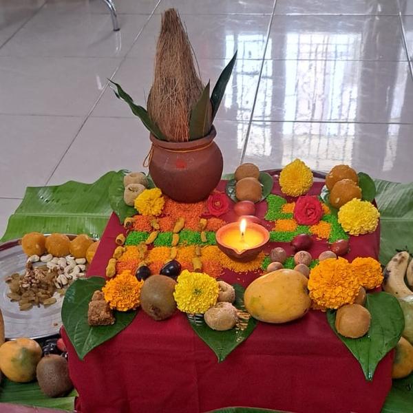 hindi pandit for griha pravesh