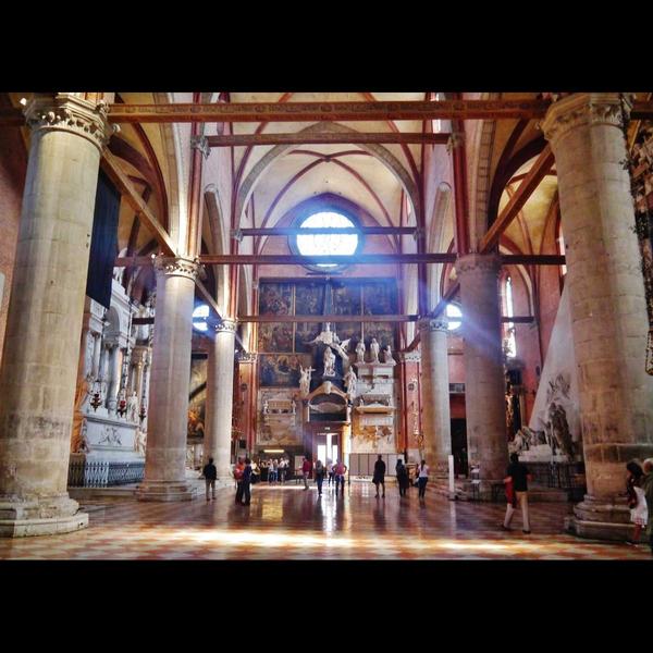 Things To Do In Venice

Santa 
