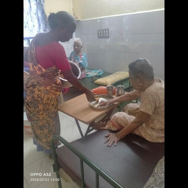 peaceful old age home