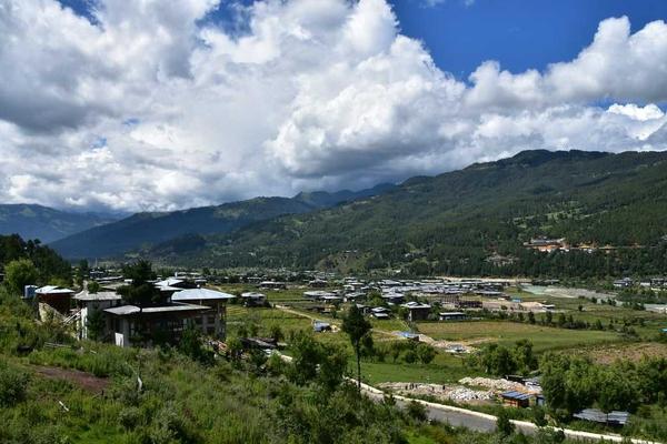 Places To Visit in Bhutan

Bum