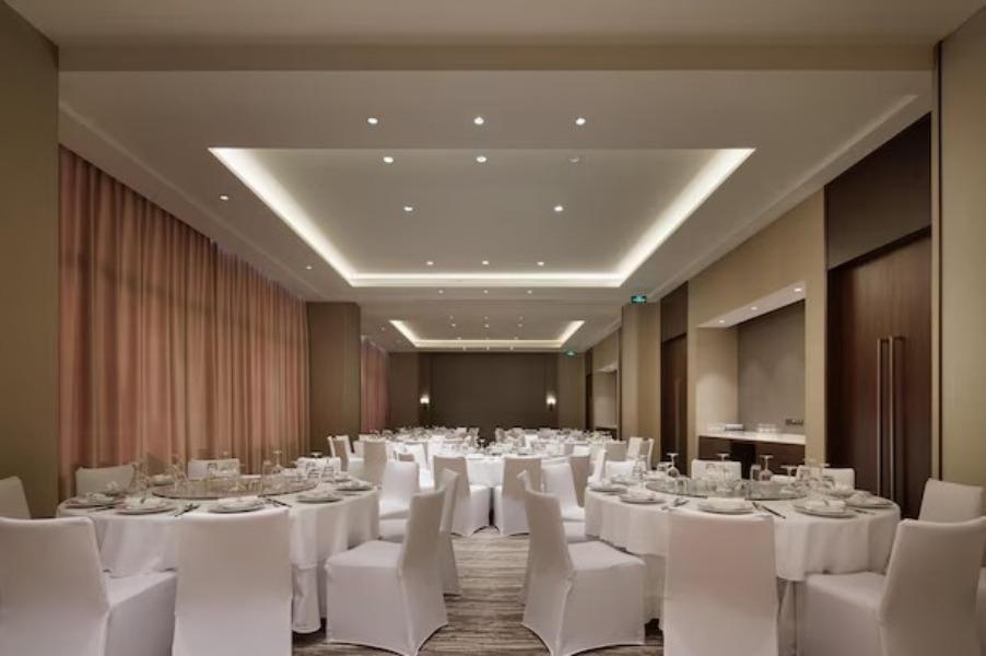 corporate events hall in tamba
