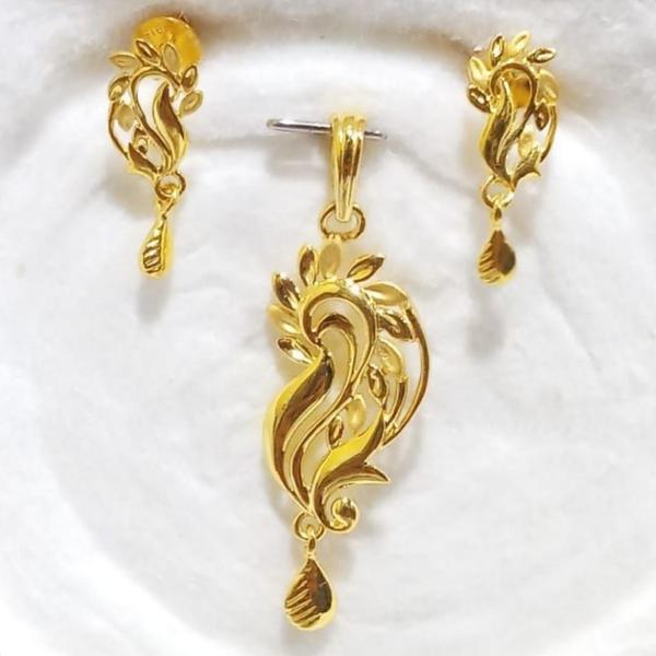 lightweight daily wear jewelry