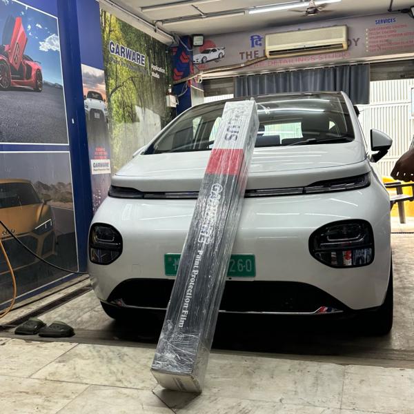 car window film and vinyl wrap