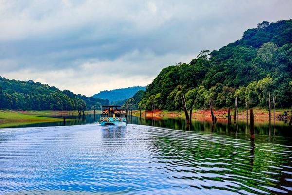 periyar national park thekkady