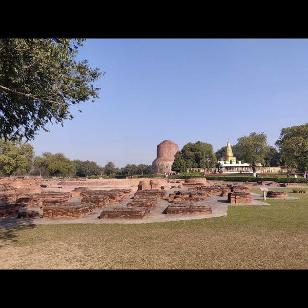 beautiful buddhist stupas