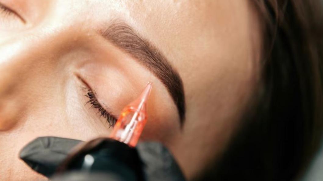 client consultation tattoo des