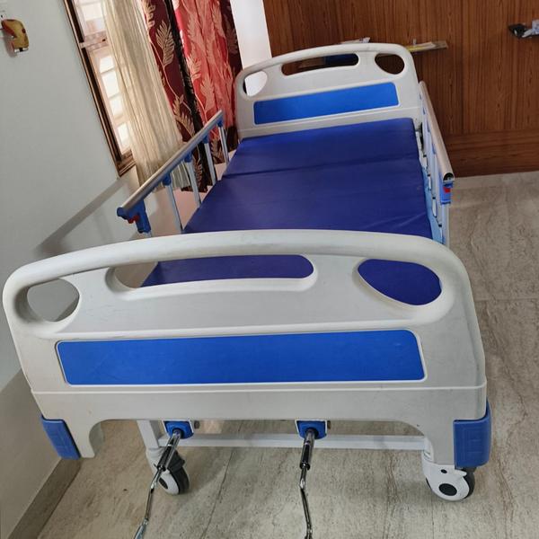 Hospital bed on Rent in B