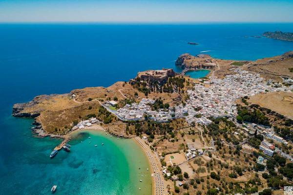 delphic oracle greek mythology