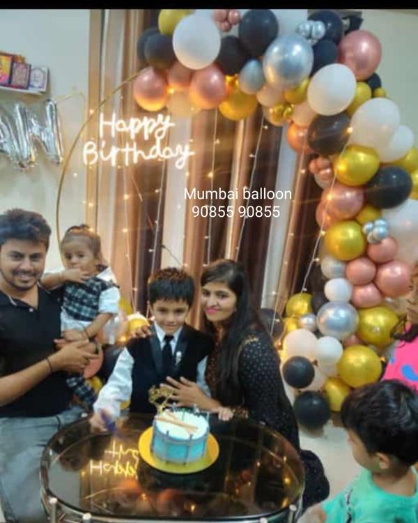 helium balloon decoration walk