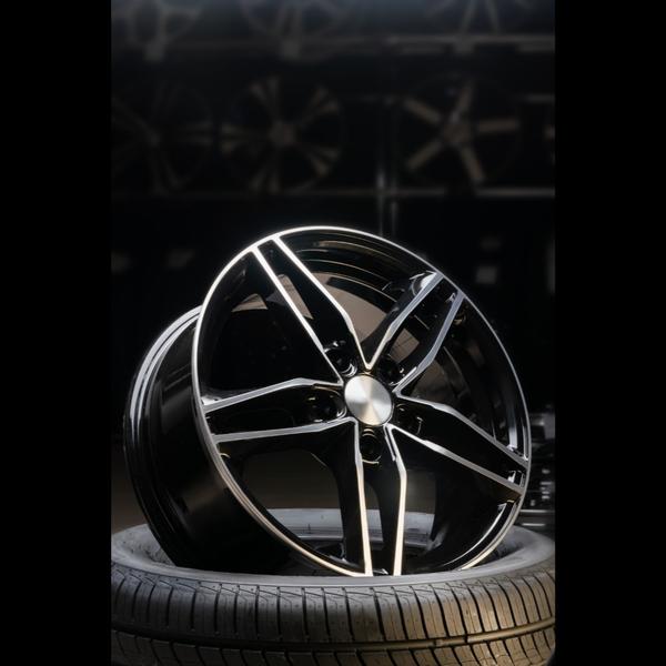 lightweight alloy wheels for v