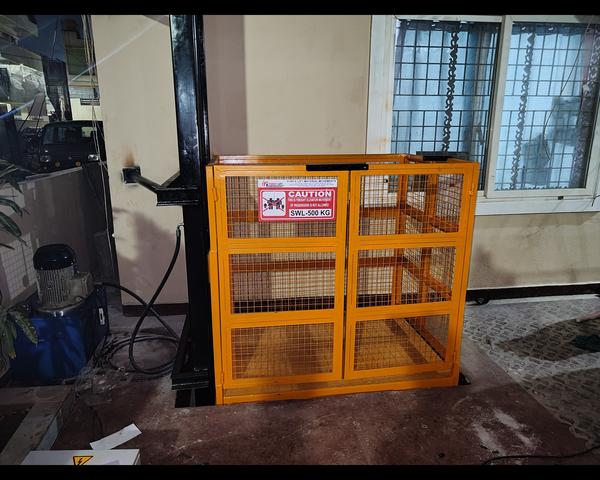 HYDRAULIC GOODS LIFT | 1.0TON 