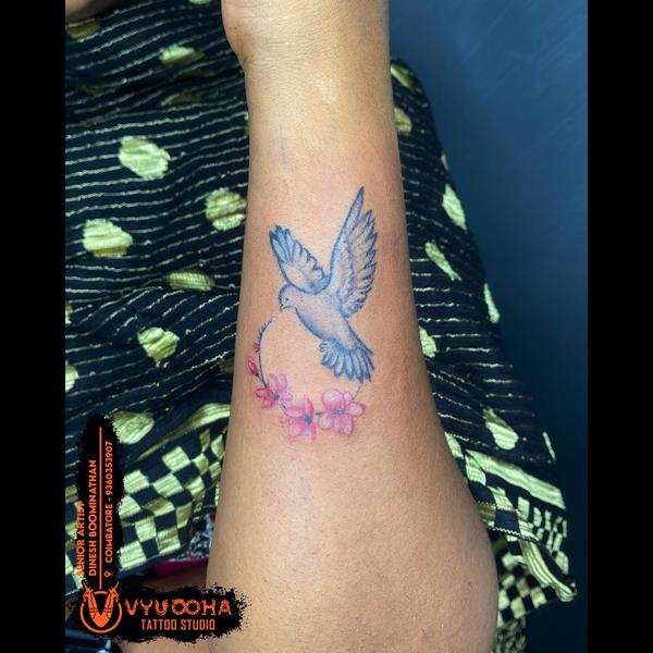 blooming pink flowers