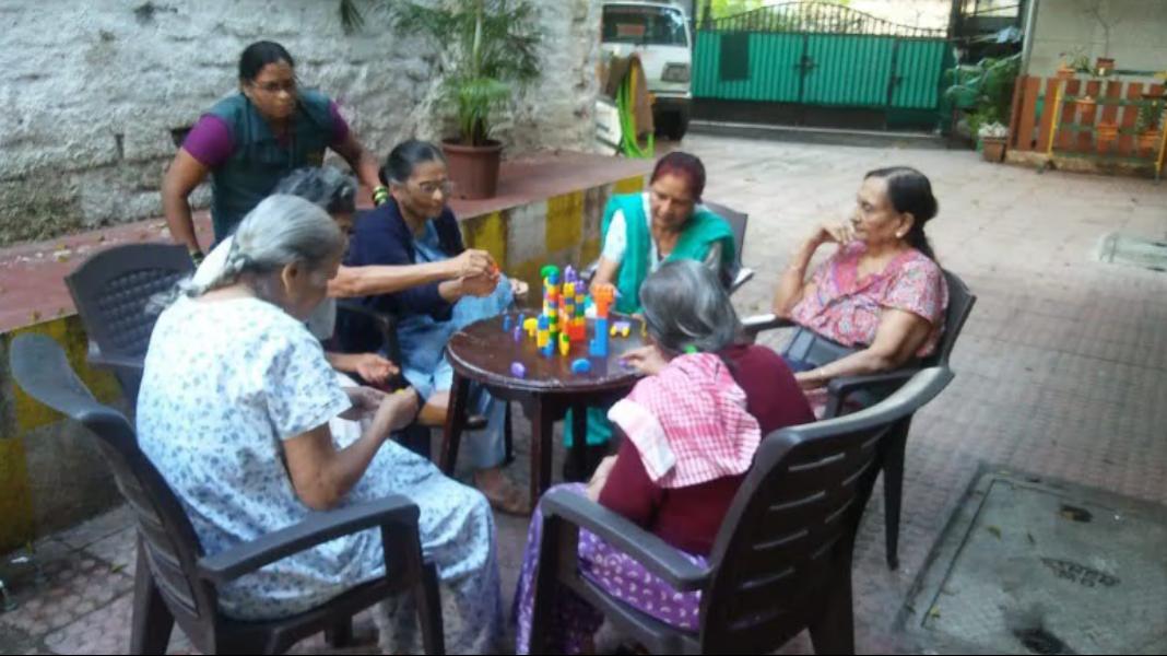 old age home with compassionat