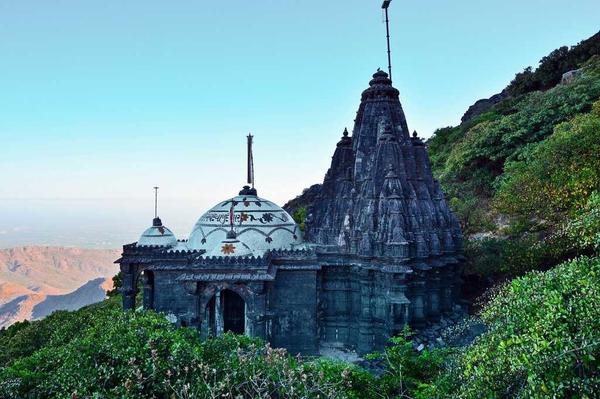 Places to Visit in Gujarat

Gi