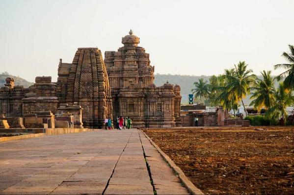 Tourist Places in Karnataka

P