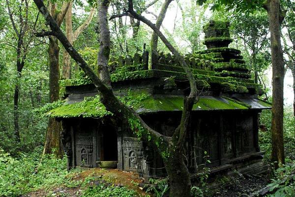 Tourist Places in Karnataka

S