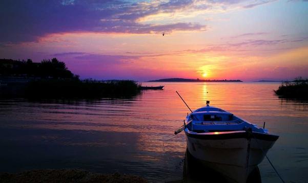 Tourist places in Assam

Barpe